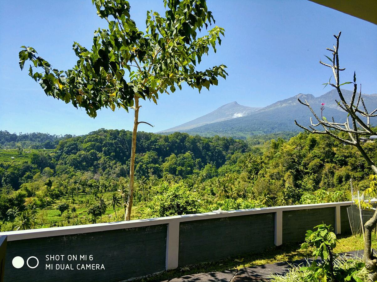 Dragonfly Senaru Lodge エクステリア 写真