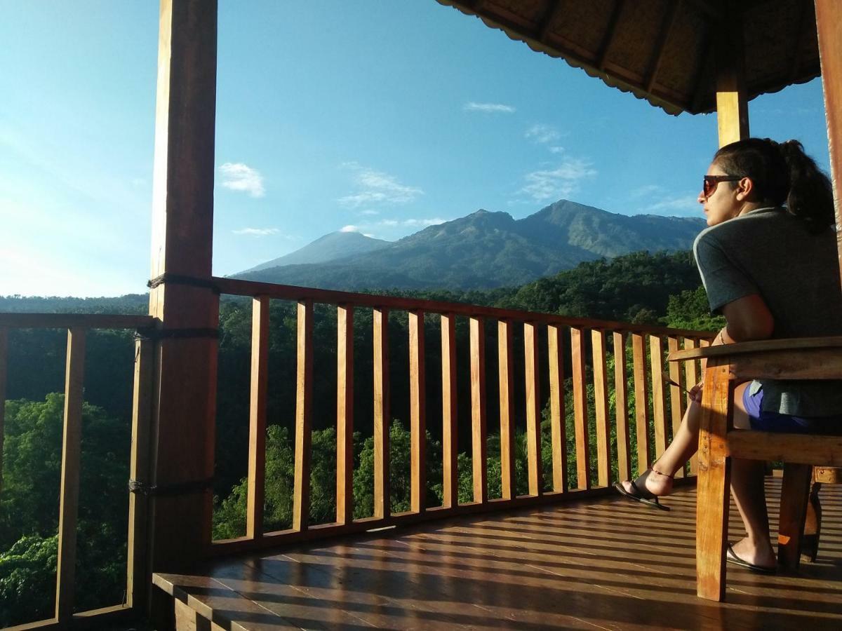 Dragonfly Senaru Lodge エクステリア 写真